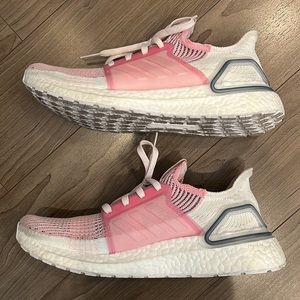 Adidas Ultraboost womens size 9